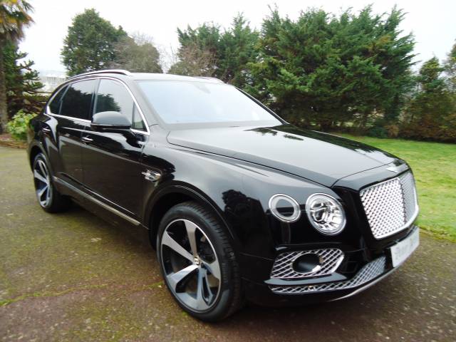 Image 1/4 de Bentley Bentayga V8 (2019)