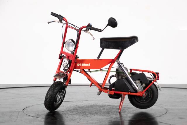 Bild 1/17 von Di Blasi DUMMY (1984)