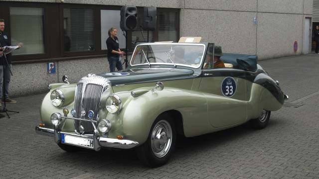 Bild 1/4 von Daimler DB 18 (1951)