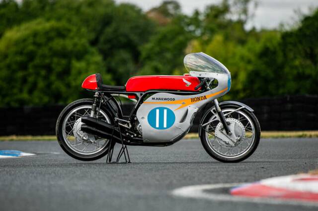 Bild 1/50 von Honda RC 173 (1966)