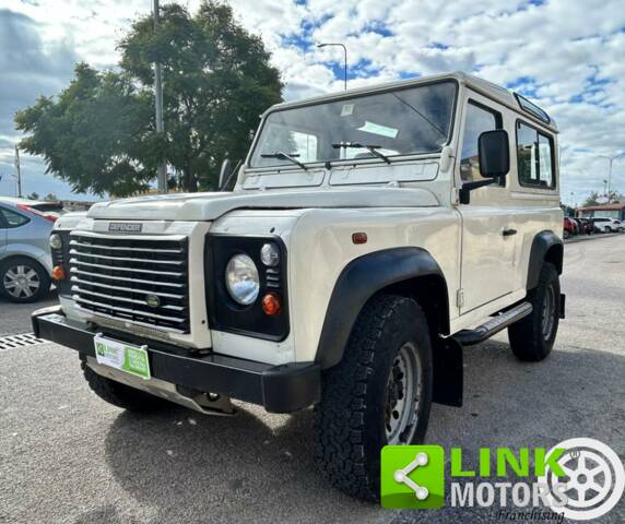 Image 1/10 of Land Rover Defender 110 Td5 (1999)