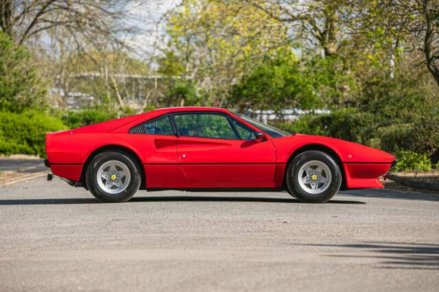 Image 1/4 of Ferrari 308 GTB (1981)