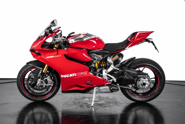 Bild 1/26 von Ducati DUMMY (2013)