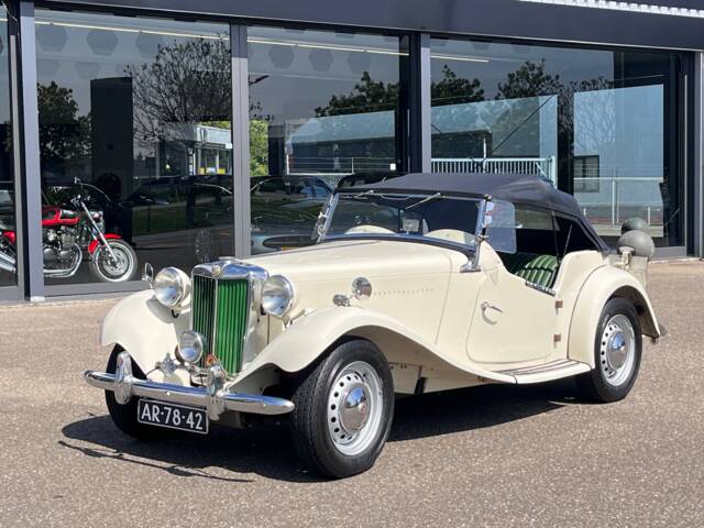 Image 1/26 of MG TD (1953)