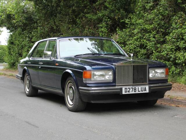 Bild 1/20 von Rolls-Royce Silver Spirit (1987)
