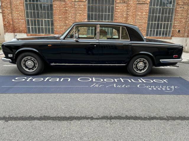 Immagine 1/23 di Rolls-Royce Silver Shadow I (1975)