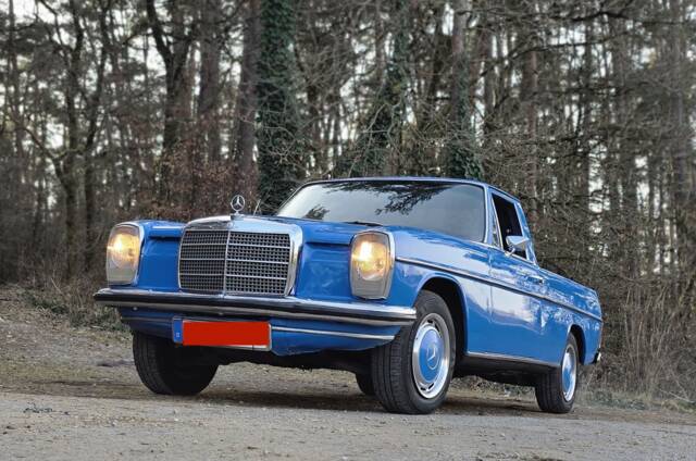Bild 1/33 von Mercedes-Benz 220 D (1972)