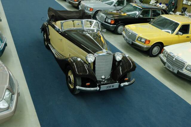 Bild 1/50 von Mercedes-Benz 320n Cabriolet A (1938)