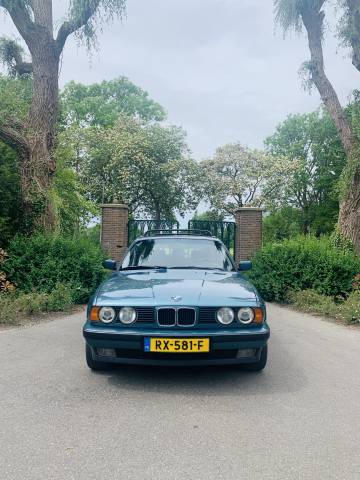 BMW 525 iX E34 TOURING AUTOMATIC | EXECUTIVE EDITION