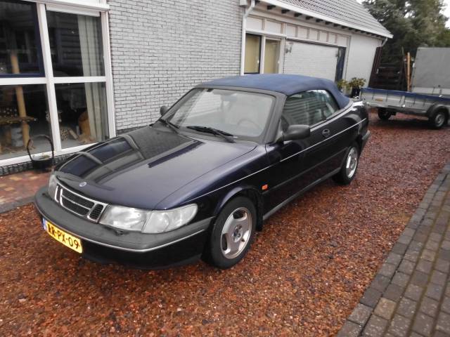 Saab cabrio  900II
