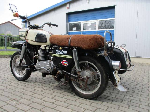 Bild 1/15 von MZ DUMMY (1971)