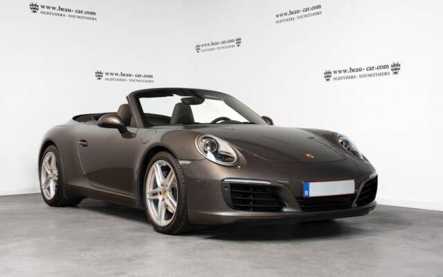 Image 1/13 of Porsche 911 Carrera (2016)
