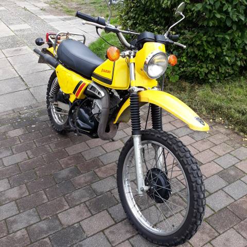 Bild 1/6 von Suzuki DUMMY (1979)