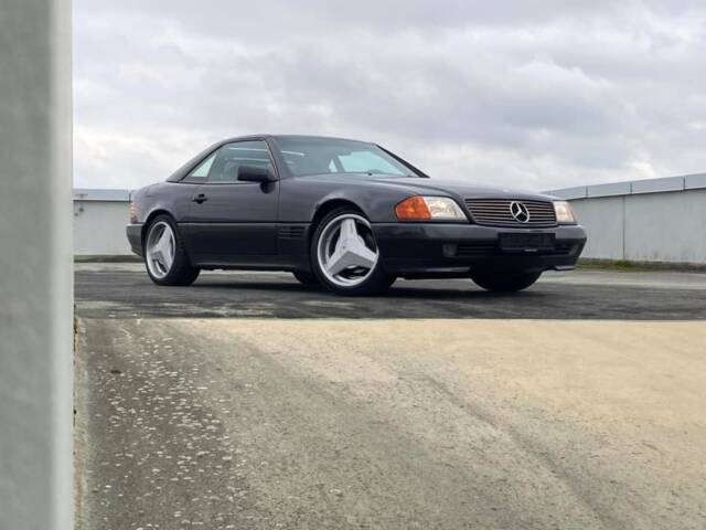 Afbeelding 1/9 van Mercedes-Benz 300 SL-24 (1991)