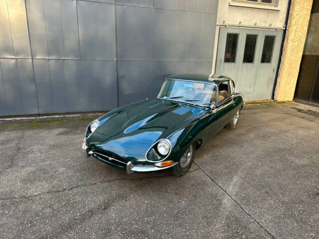 Bild 1/15 von Jaguar E-Type 4.2 (1967)