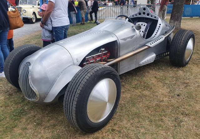 Bild 1/8 von Chevrolet Special (1950)