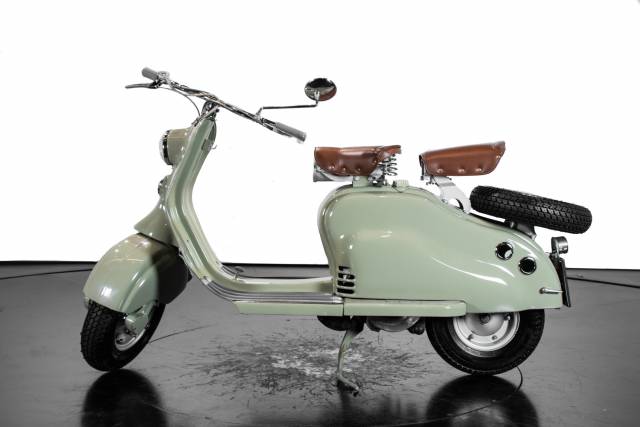 Image 1/25 of Innocenti DUMMY (1952)