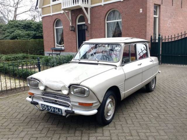 Bild 1/9 von Citroën Ami 6 Berline (1968)