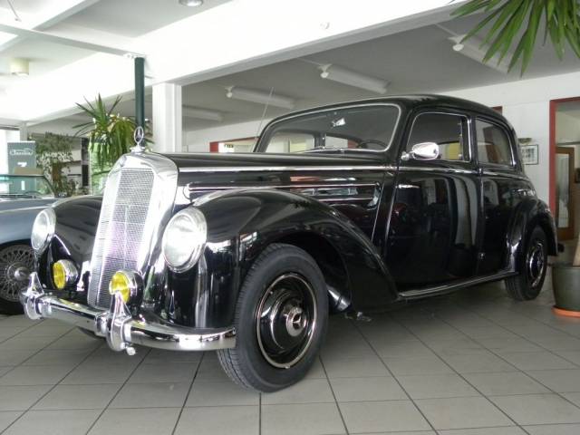 Bild 1/50 von Mercedes-Benz 220 (1953)
