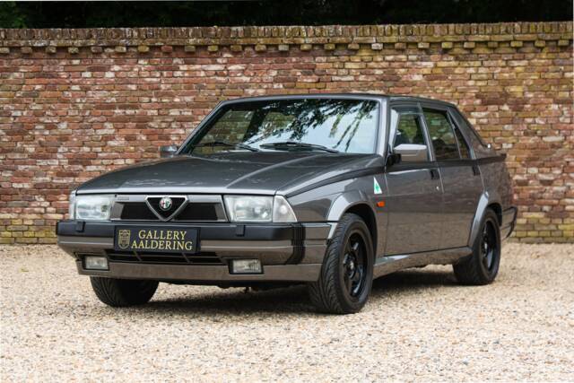 Image 1/50 of Alfa Romeo 75 3.0 V6 QV (1988)