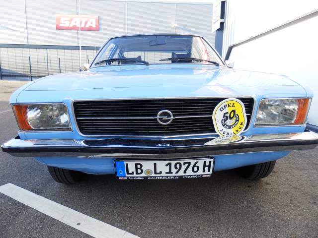 Bild 1/16 von Opel Rekord 2000 S (1976)