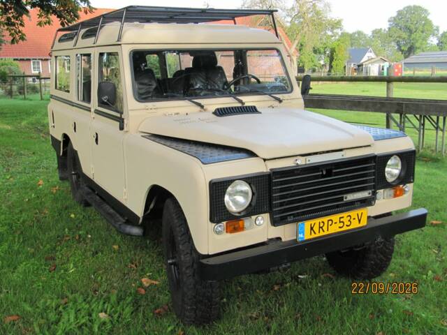Afbeelding 1/8 van Land Rover 109 (1983)