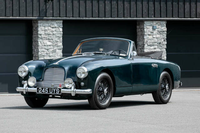 Bild 1/50 von Aston Martin DB 2/4 Mk I Convertible (1954)