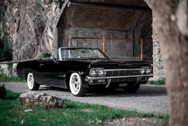 Bild 1/21 von Chevrolet Impala Convertible (1965)