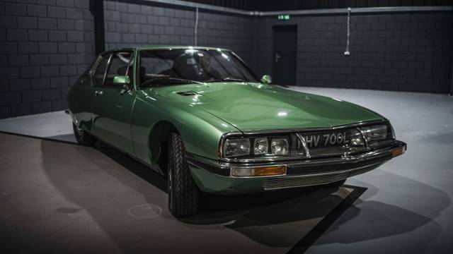 Image 1/33 of Citroën SM injection (1972)