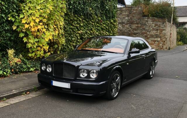 Image 1/19 of Bentley Brooklands (2008)