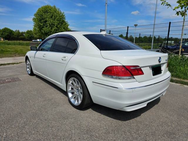 Bild 1/7 von BMW 750i (2008)