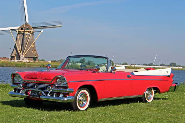 Image 1/22 de Dodge Custom Royal &quot;Red-Ram&quot; (1958)