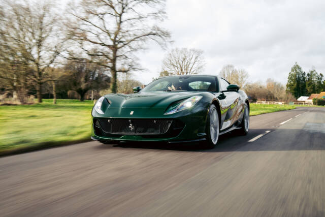 Bild 1/26 von Ferrari 812 Superfast (2019)