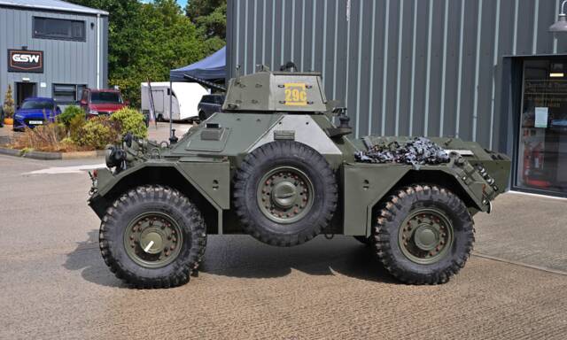 Image 1/38 of Daimler Ferret Armoured Car (1900)