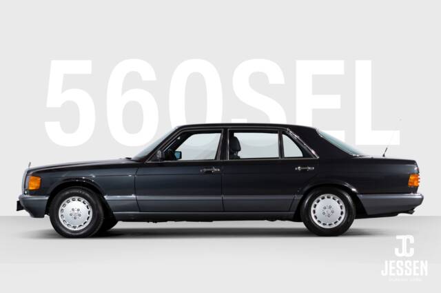 Immagine 1/52 di Mercedes-Benz 560 SEL (1988)