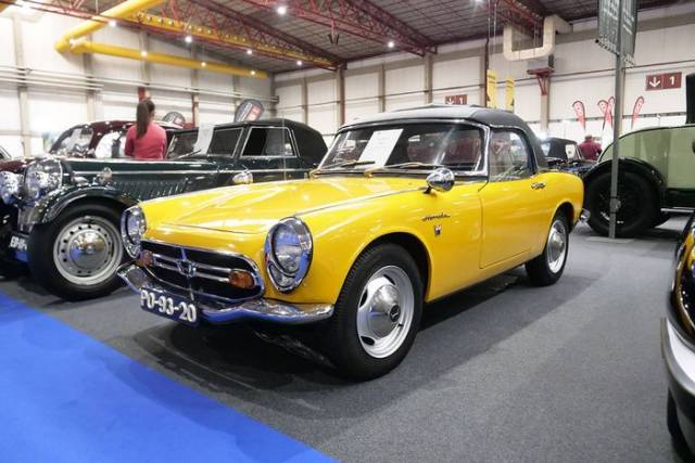 Image 1/3 of Honda S 800 (1967)