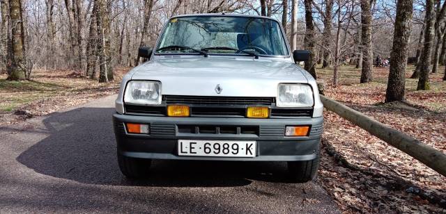 Image 1/24 of Renault R 5 (1984)