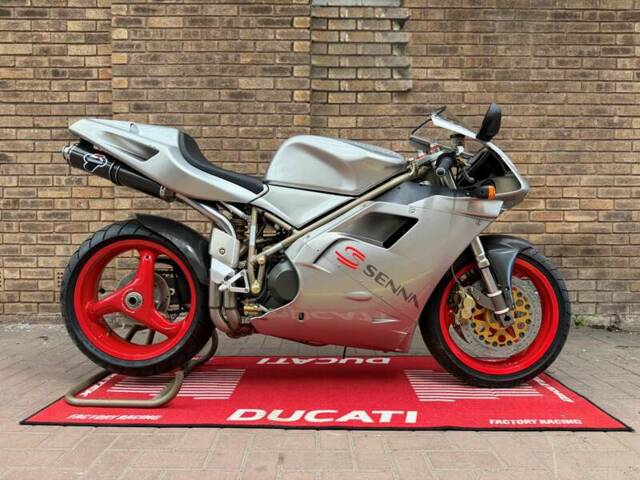 Immagine 1/50 di Ducati 916 Senna I (1997)