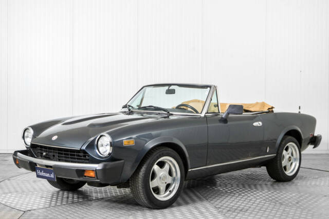 Image 1/50 of FIAT Spider 2000 (1981)