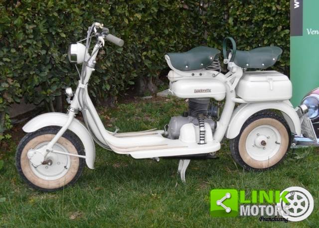 Image 1/24 de Innocenti DUMMY (1954)