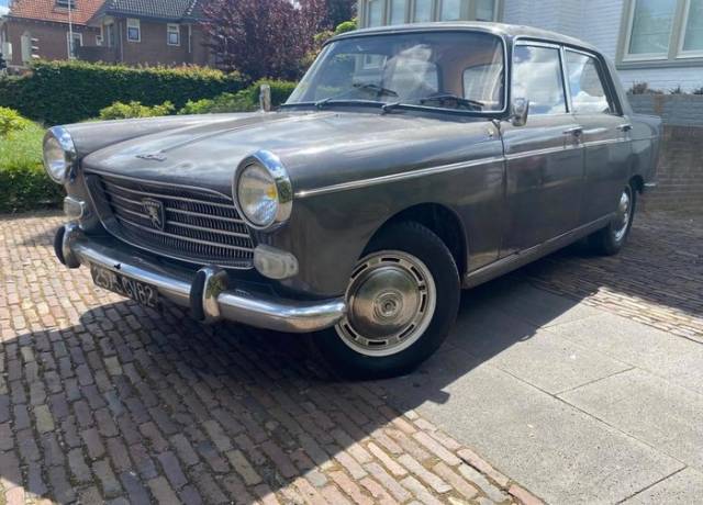 Image 1/9 de Peugeot 404 (1963)