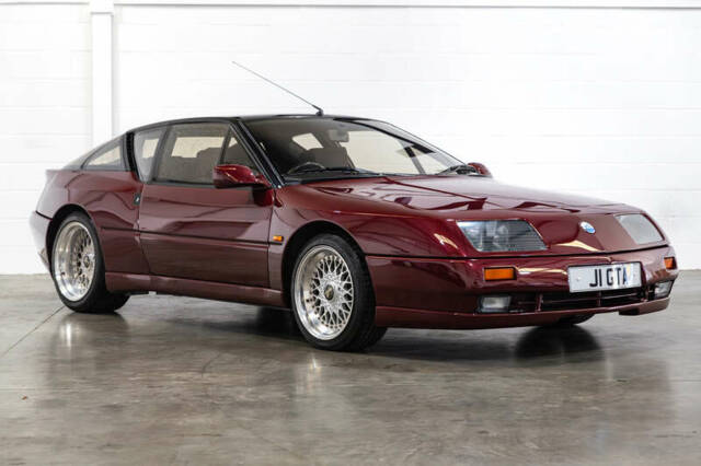 Image 1/50 de Alpine V6 Turbo &quot;Le Mans&quot; (1991)