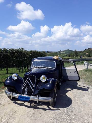 Bild 1/6 von Citroën Traction Avant 11 BL (1955)