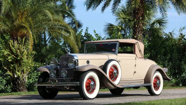 Image 1/10 of Cadillac V-12 (1931)