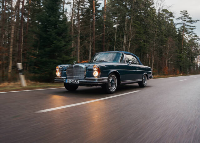 Image 1/6 of Mercedes-Benz 280 SE 3,5 (1970)