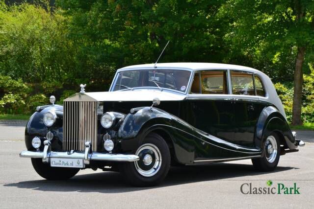 Image 1/50 of Rolls-Royce Silver Wraith (1958)