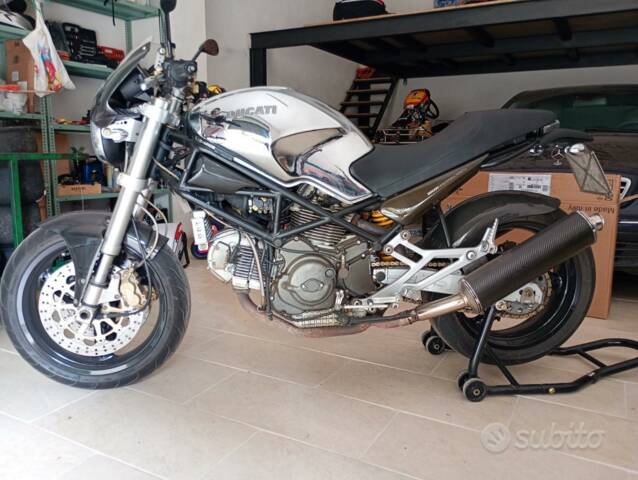 Bild 1/6 von Ducati DUMMY (2000)