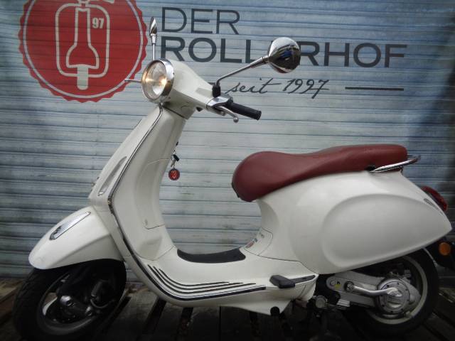 Bild 1/4 von Piaggio DUMMY (2015)