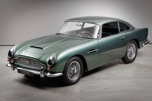 Bild 1/26 von Aston Martin DB 4 Vantage (1962)