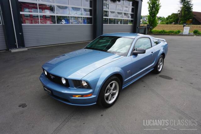 Bild 1/63 von Ford Mustang GT (2005)